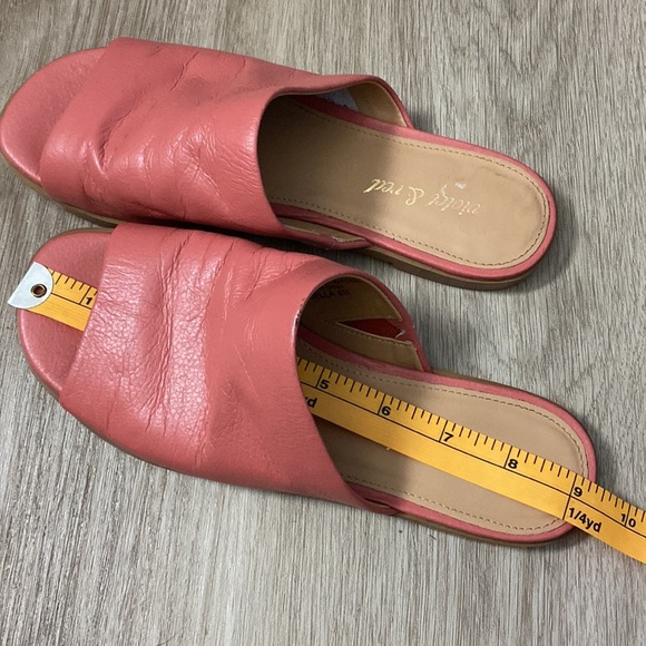 Violet & Red Noella Slides - Picture 11 of 12